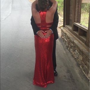 FAVIANA Red Sequin Prom Dress